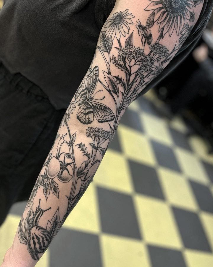 Nature sleeve with butterfly, tomato vine, and snail